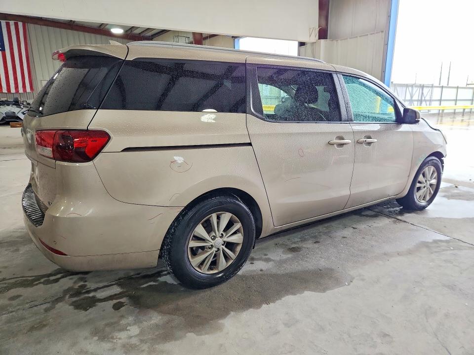 صورة رقم 3 من المزاد - 2017 KIA SEDONA مع VIN KNDMB5C17H6237140