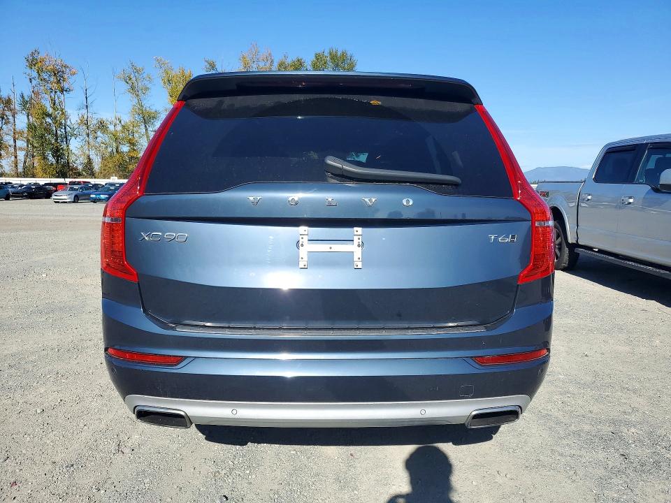 Foto 6 de la subasta – 2021 VOLVO XC90 con VIN YV4A221K6M1681756