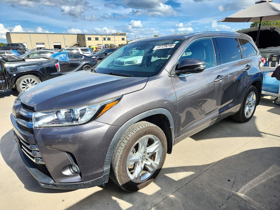 Снимка 1 от търг – 2019 TOYOTA HIGHLANDER с VIN 5TDDZRFH7KS991495