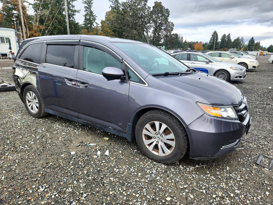 Photo 4 from auction – 2015 HONDA ODYSSEY with VIN 5FNRL5H68FB132115