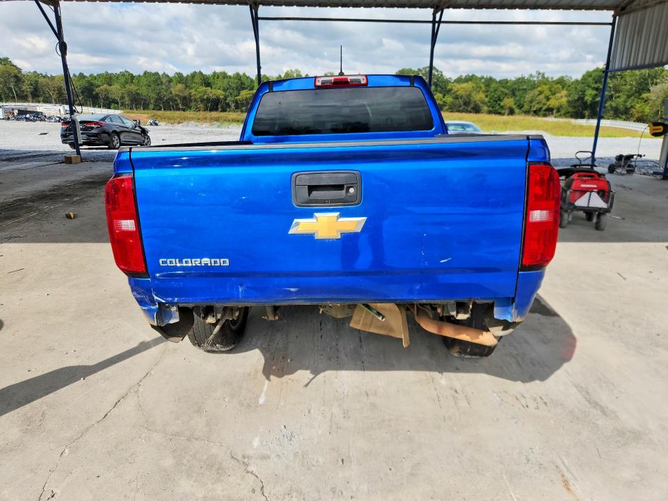 Photo 6 from auction – 2018 CHEVROLET COLORADO with VIN 1GCHSBEA4J1184641