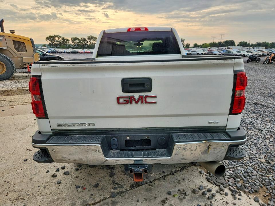 Photo 6 from auction – 2019 GMC SIERRA with VIN 1GT12REY8KF282132