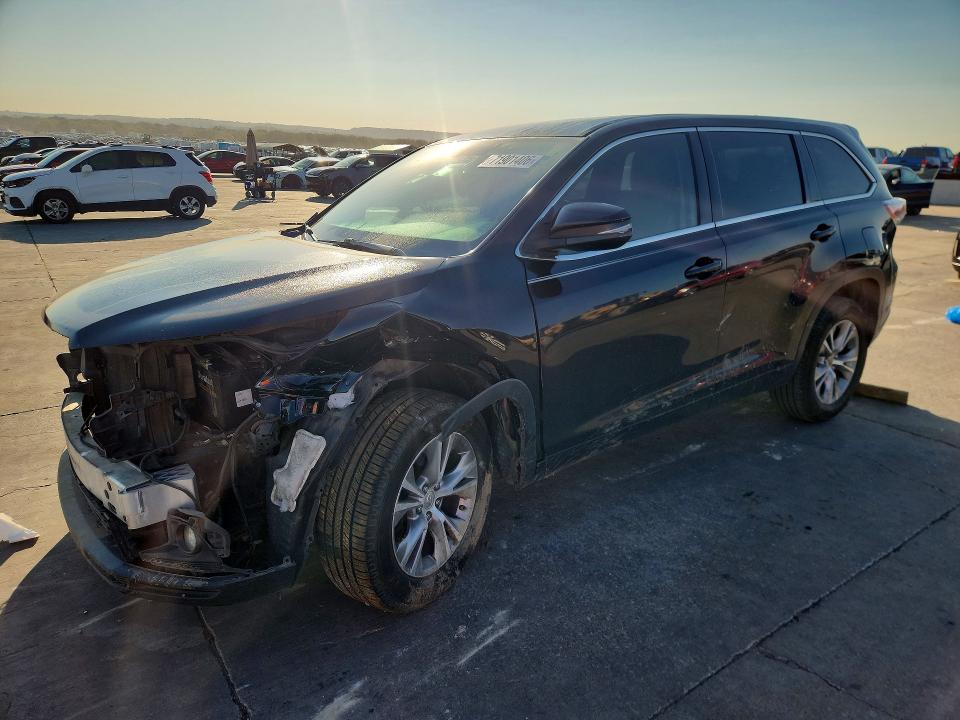 TOYOTA HIGHLANDER 2015 с VIN 5TDZKRFH8FS079412 - Снимка от търг