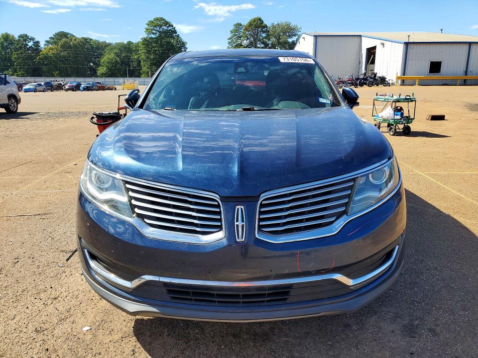 Снимка 5 от търг – 2017 LINCOLN MKX с VIN 2LMPJ6LR4HBL26385