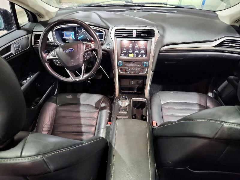 Photo 8 from auction – 2017 FORD FUSION with VIN 3FA6P0PU4HR198968