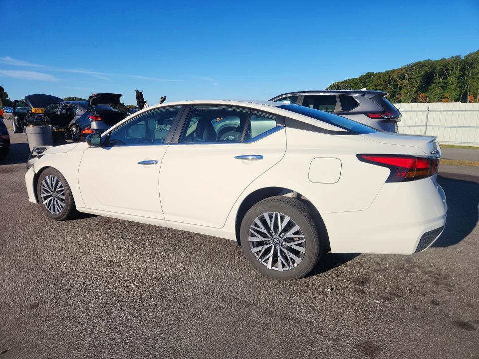 Photo 2 from auction – 2025 NISSAN ALTIMA with VIN 1N4BL4DV9SN395207