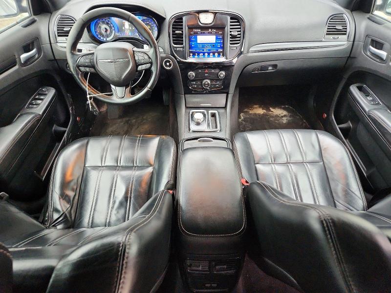 Снимка 8 от търг – 2016 CHRYSLER 300 с VIN 2C3CCABG6GH260465