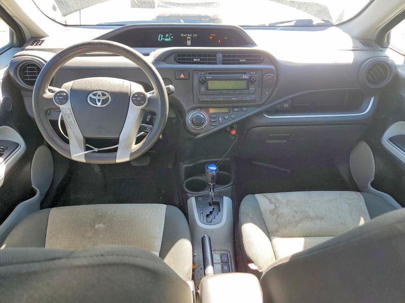 Photo 8 from auction – 2014 TOYOTA PRIUS C with VIN JTDKDTB33E1067750