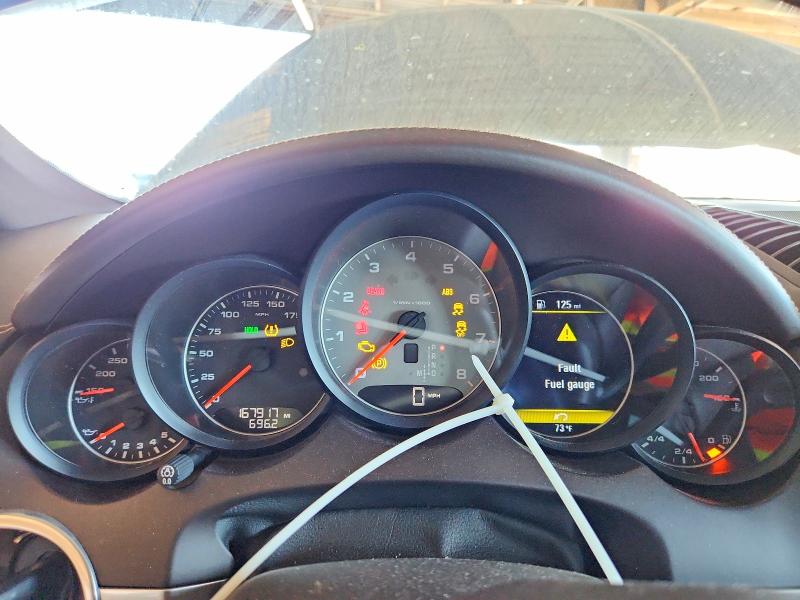 Снимка 9 от търг – 2012 PORSCHE CAYENNE с VIN WP1AB2A2XCLA40193
