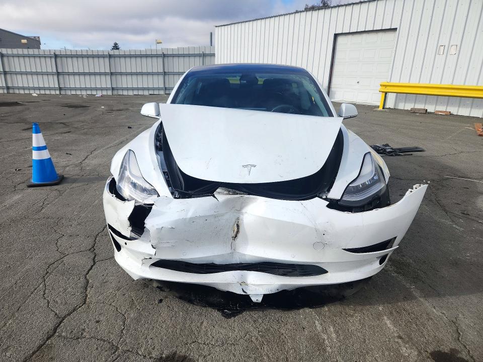 Photo 5 from auction – 2020 TESLA MODEL 3 with VIN 5YJ3E1EA4LF805849