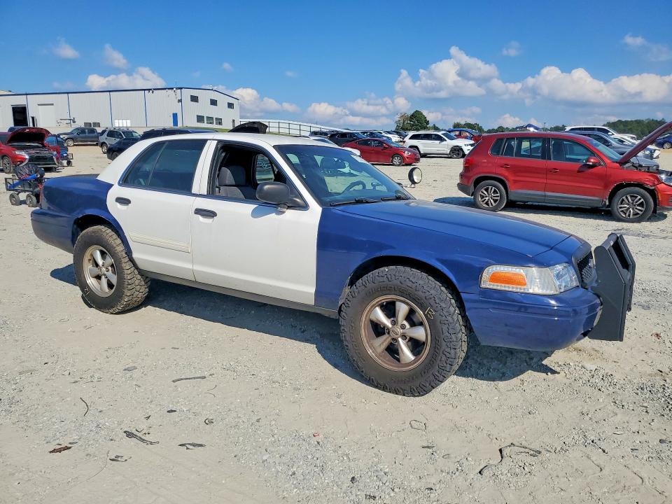 صورة رقم 4 من المزاد - 2010 FORD CROWN VICTORIA مع VIN 2FABP7BV9AX144192