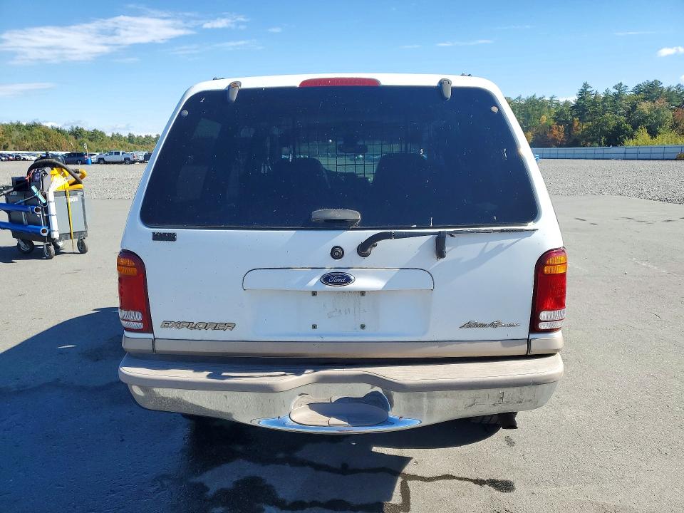 Photo 6 from auction – 1999 FORD EXPLORER with VIN 1FMDU32P7XZB40193