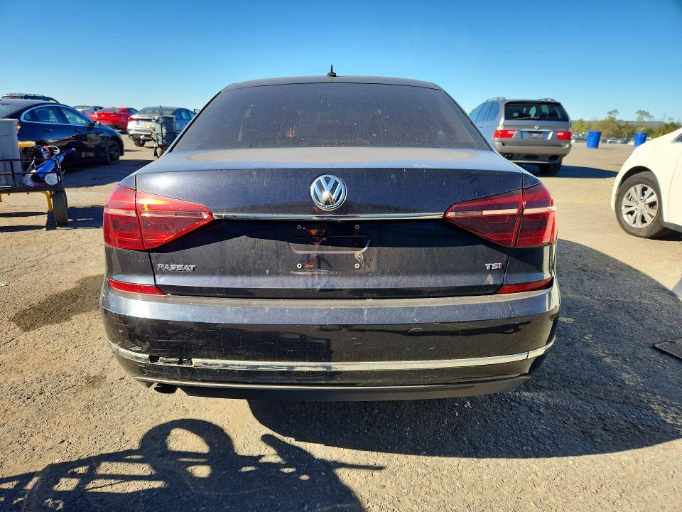 Photo 6 from auction – 2017 VOLKSWAGEN PASSAT with VIN 1VWAT7A35HC052888