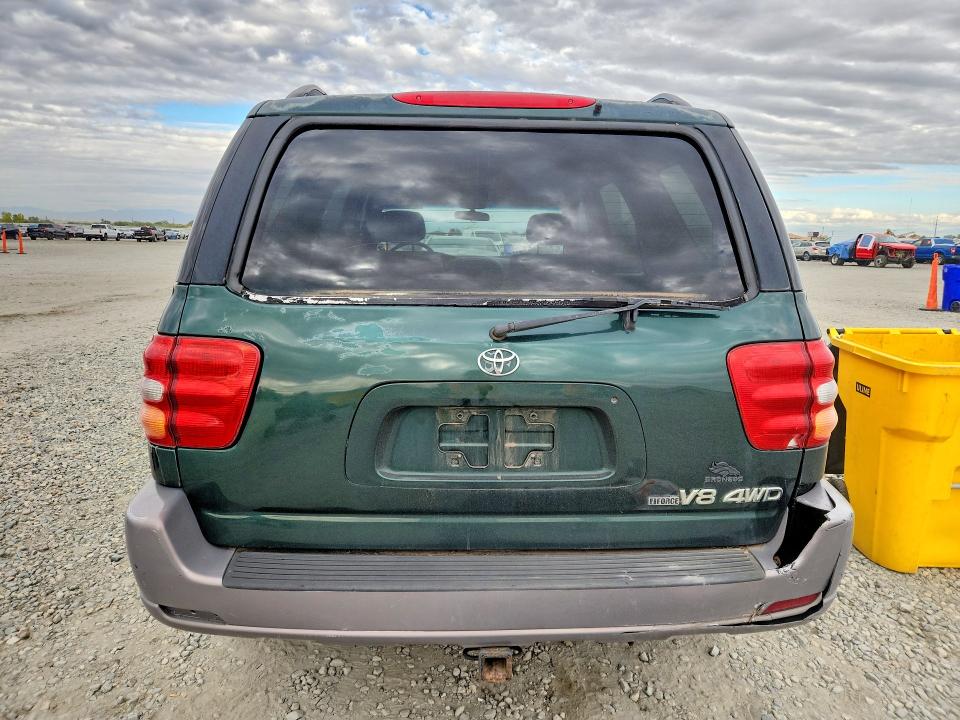 Фото 6 с аукциона – 2002 TOYOTA SEQUOIA с VIN 5TDBT44A72S074297