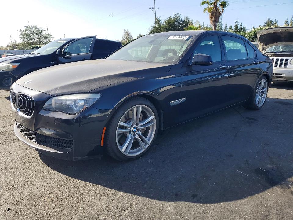 BMW 750 2011 с VIN WBAKB8C5XBCY65887 - Фото с аукциона