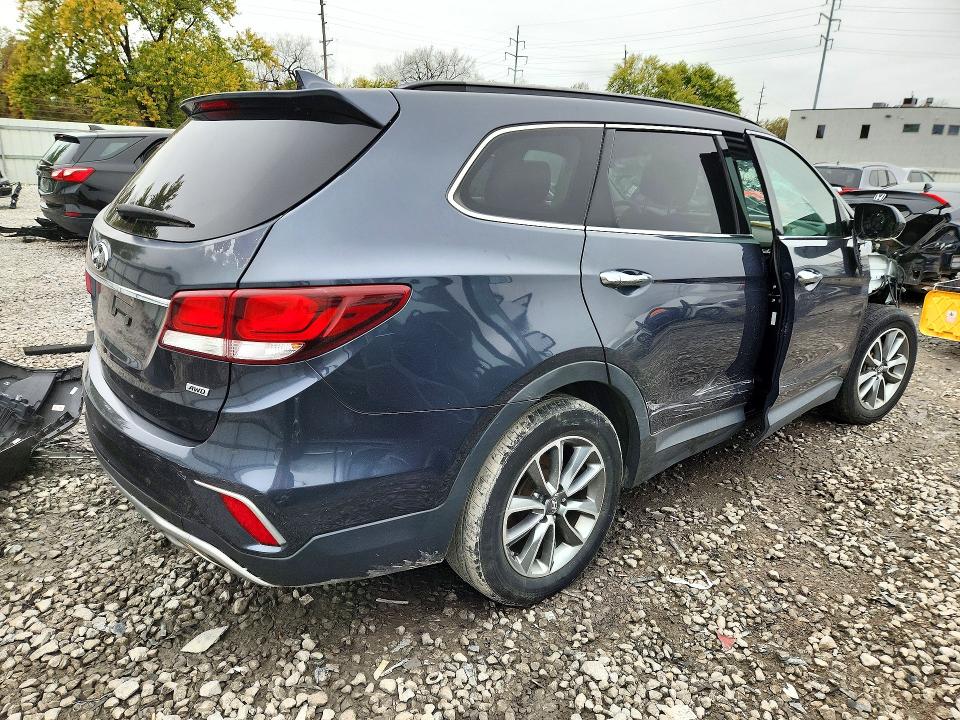 Снимка 3 от търг – 2017 HYUNDAI SANTA FE с VIN KM8SMDHF6HU189282