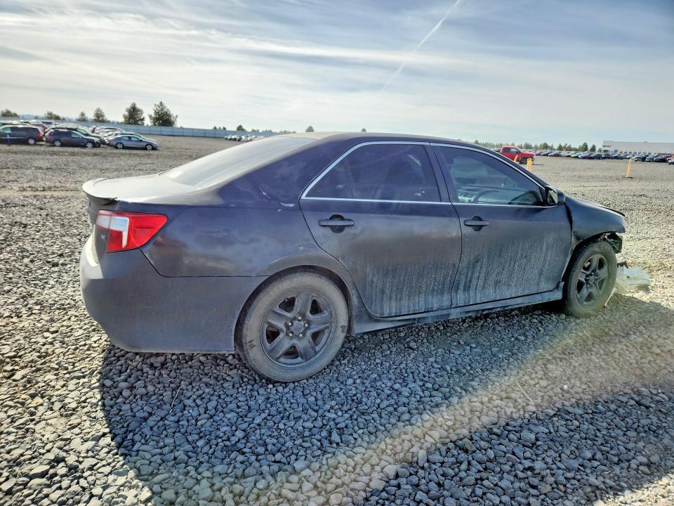 Снимка 3 от търг – 2013 TOYOTA CAMRY с VIN 4T1BF1FK6DU648992