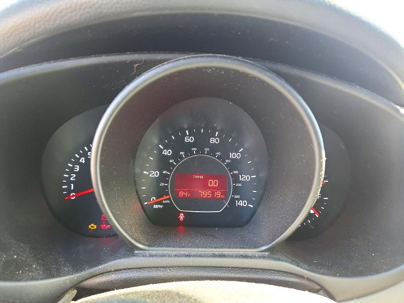 Фото 9 с аукциона – 2015 KIA SOUL с VIN KNDJN2A23F7816587