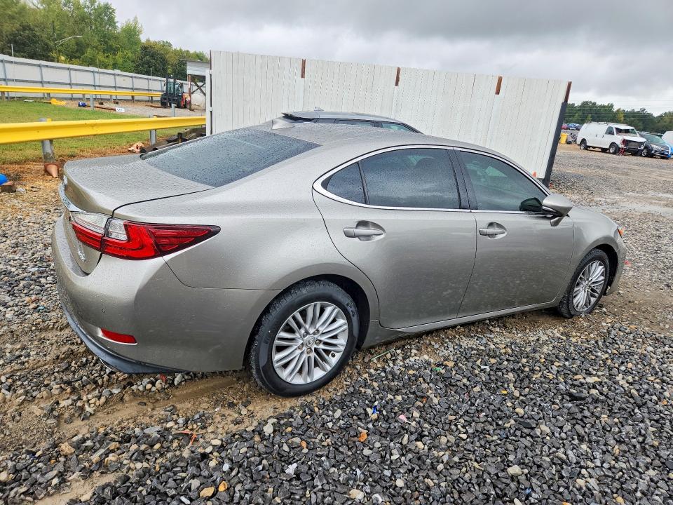 Foto 3 de la subasta – 2017 LEXUS ES con VIN 58ABK1GG1HU068862