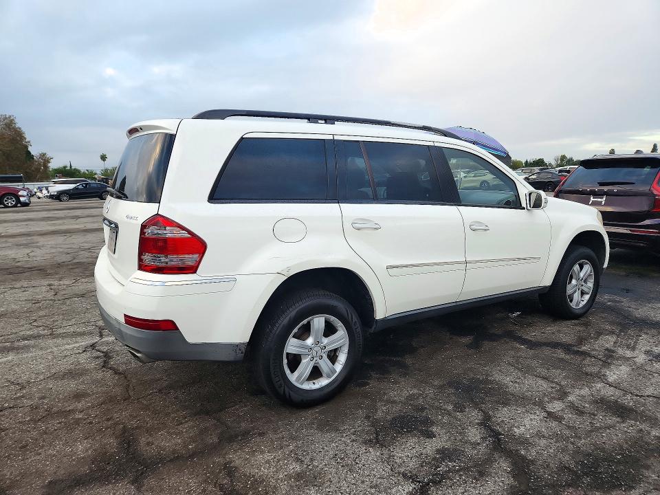 Zdjęcie 3 z aukcji – 2007 MERCEDES-BENZ GL z VIN 4JGBF71E47A159808