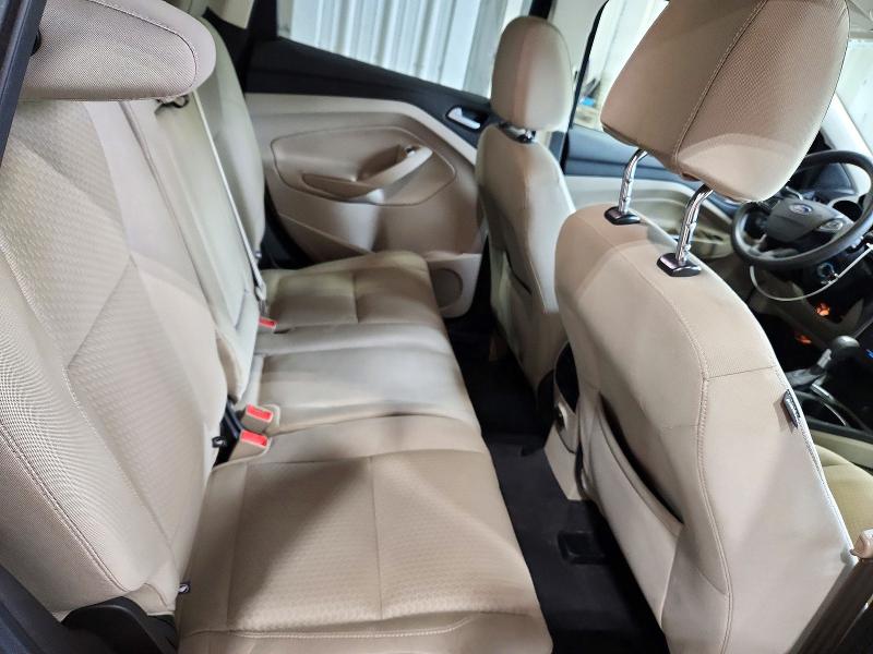 صورة رقم 11 من المزاد - 2017 FORD ESCAPE مع VIN 1FMCU0GDXHUC17615