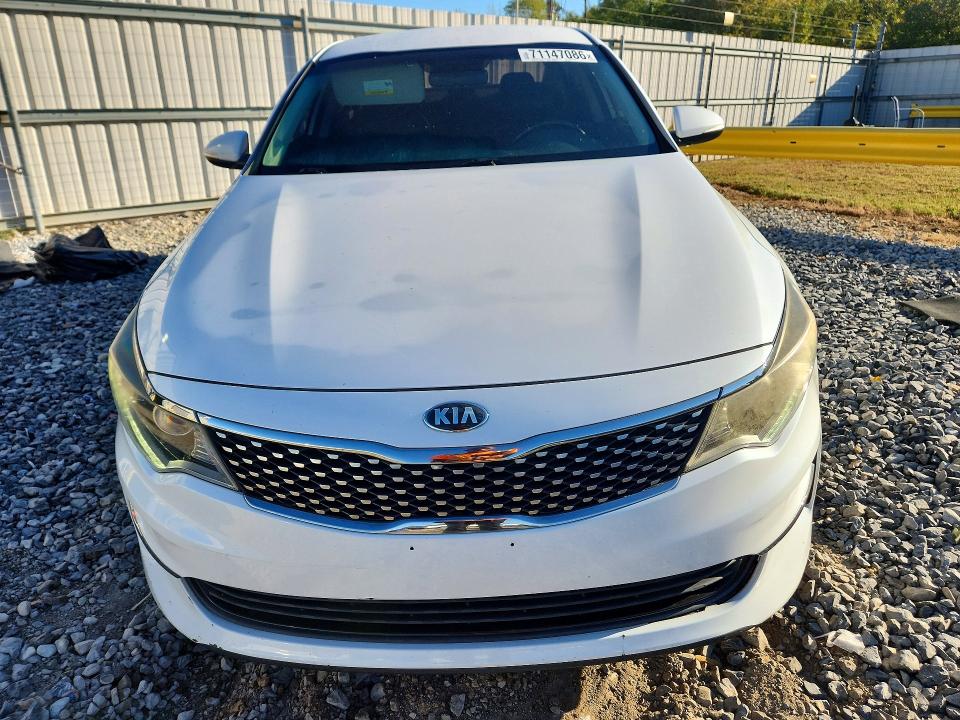Снимка 5 от търг – 2016 KIA OPTIMA с VIN 5XXGU4L39GG094727