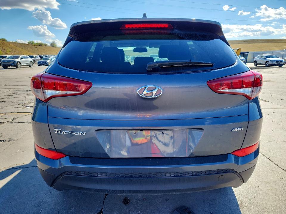 Photo 6 from auction – 2017 HYUNDAI TUCSON with VIN KM8J3CA4XHU439754