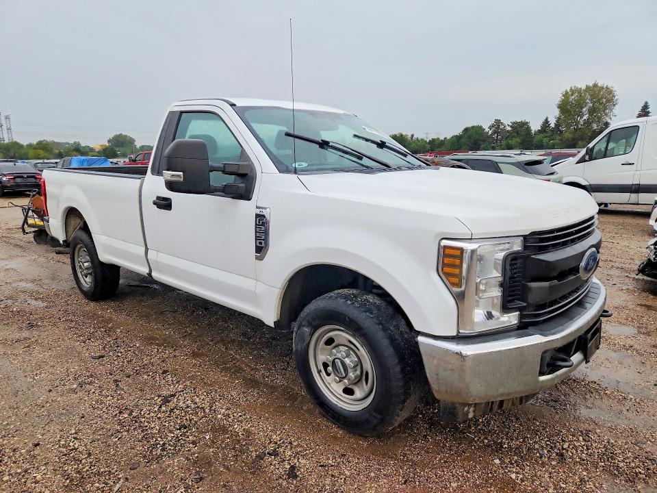 Photo 4 from auction – 2019 FORD F250 with VIN 1FTBF2A67KED56215