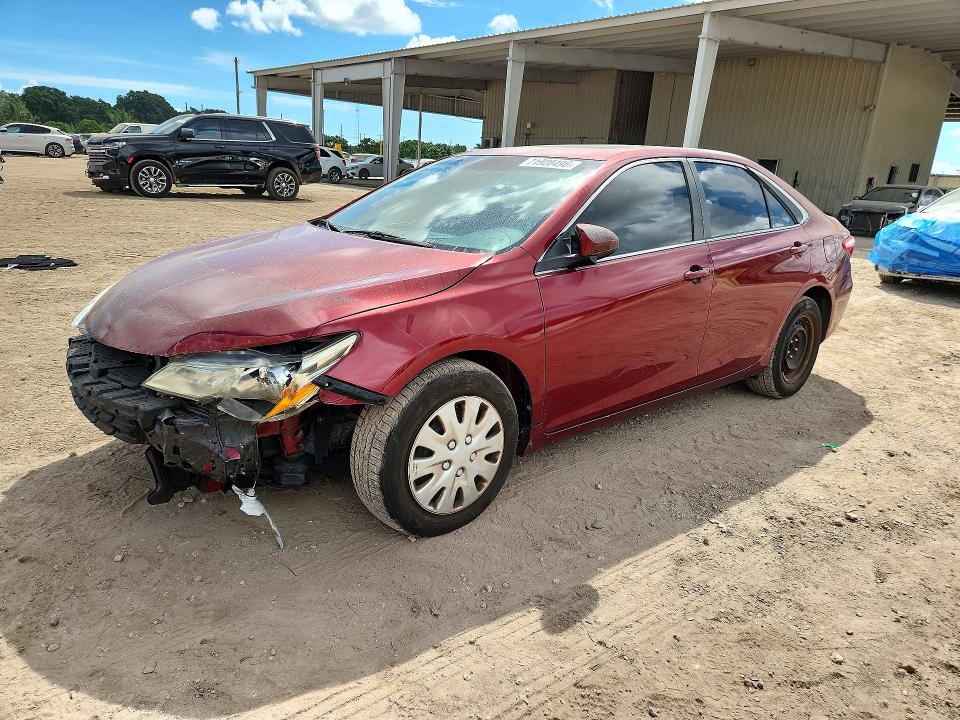 TOYOTA CAMRY 2016 with VIN 4T1BF1FK9GU612864 - Photo from auction