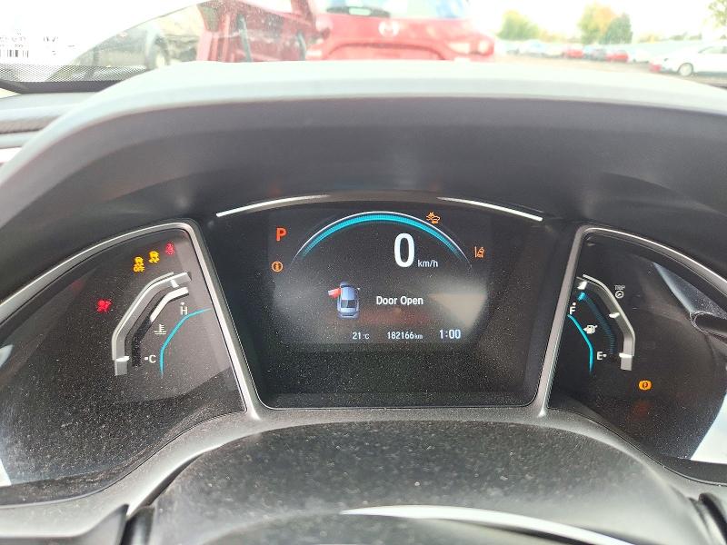 Photo 9 from auction – 2018 HONDA CIVIC with VIN 2HGFC1F97JH106926