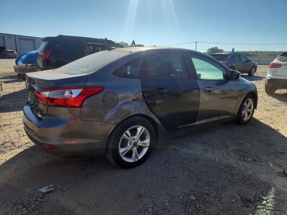 Фото 3 с аукциона – 2013 FORD FOCUS с VIN 1FADP3F25DL358471