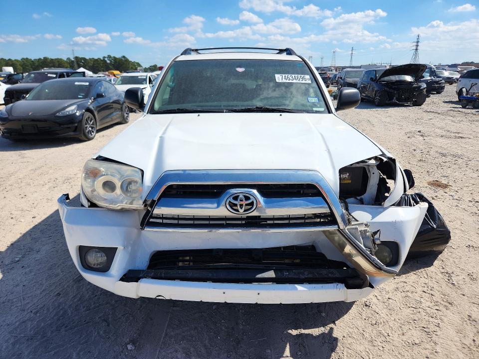 Снимка 5 от търг – 2006 TOYOTA 4RUNNER с VIN JTEZU14R960068912