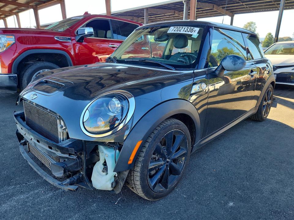 MINI COOPER 2013 z numerem VIN WMWSV3C51DT389283 - Zdjęcie z aukcji