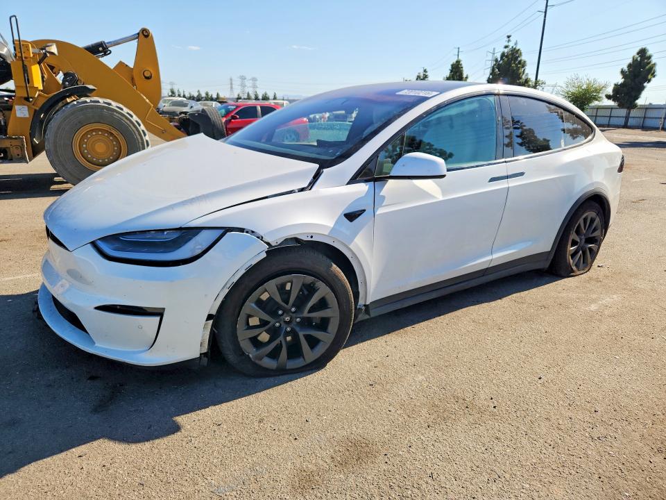 TESLA MODEL X 2022 z numerem VIN 7SAXCBE55NF362021 - Zdjęcie z aukcji