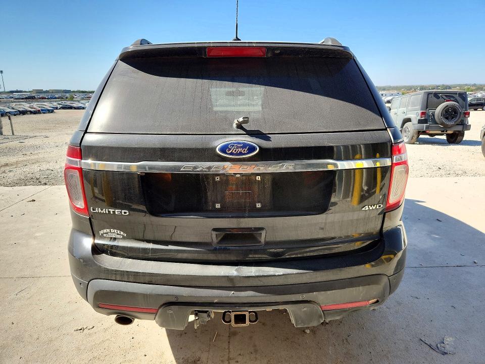 Photo 6 from auction – 2014 FORD EXPLORER with VIN 1FM5K8F86EGA14023