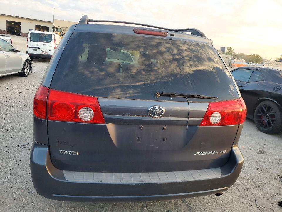 Photo 6 from auction – 2006 TOYOTA SIENNA with VIN 5TDZA23C56S501607