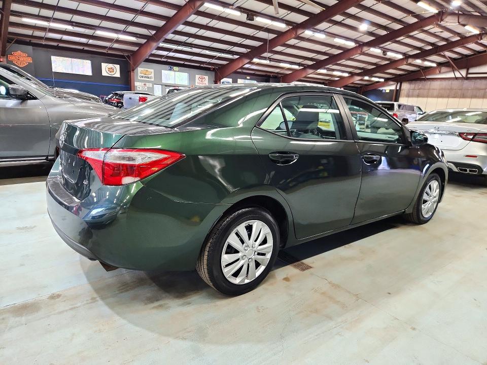 Photo 3 from auction – 2016 TOYOTA COROLLA with VIN 2T1BURHE8GC560379