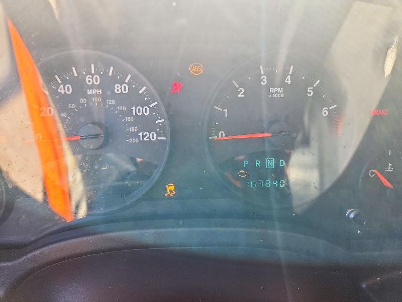 Снимка 9 от търг – 2011 JEEP PATRIOT с VIN 1J4NF1GB1BD101071