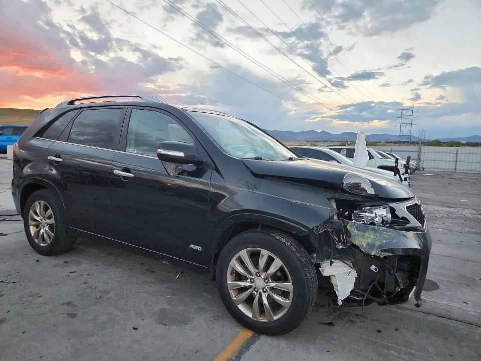 Foto 4 de la subasta – 2012 KIA SORENTO con VIN 5XYKWDA20CG255440