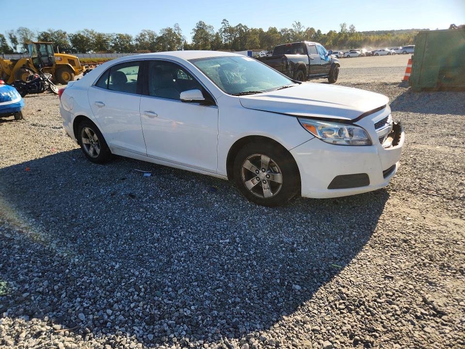 Photo 4 from auction – 2013 CHEVROLET MALIBU with VIN 1G11C5SA2DF267120