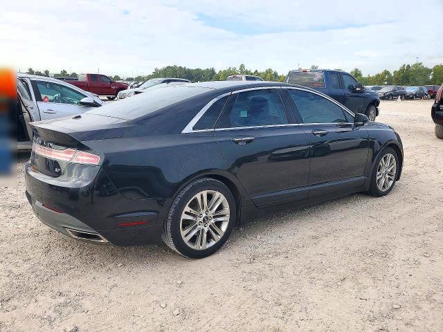 Снимка 3 от търг – 2015 LINCOLN MKZ с VIN 3LN6L2GK0FR616094