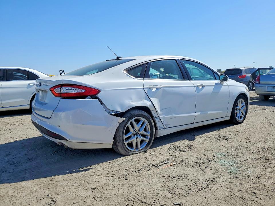 Zdjęcie 3 z aukcji – 2015 FORD FUSION z VIN 1FA6P0H79F5128536