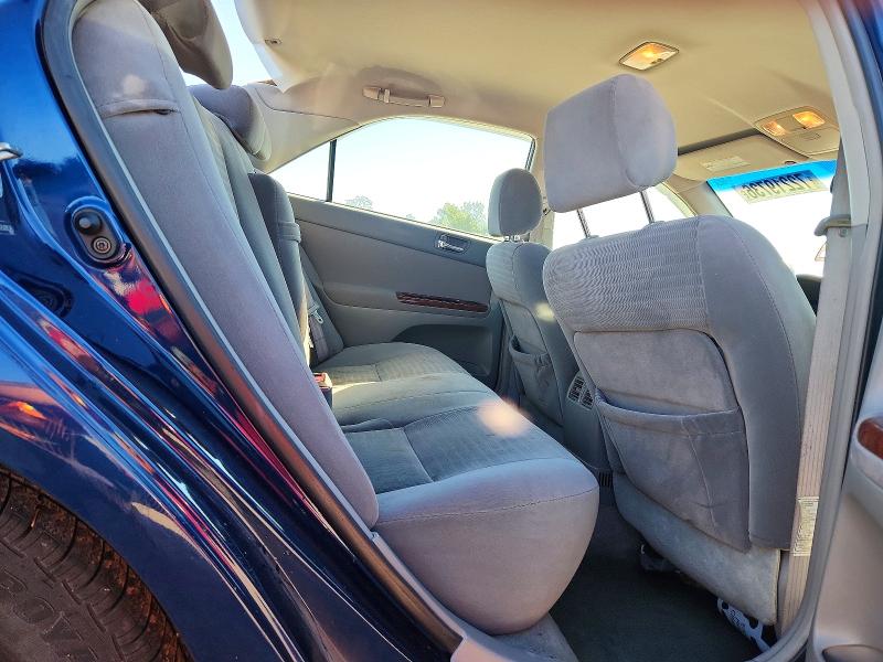 Снимка 10 от търг – 2005 TOYOTA CAMRY с VIN 4T1BE32K95U085569