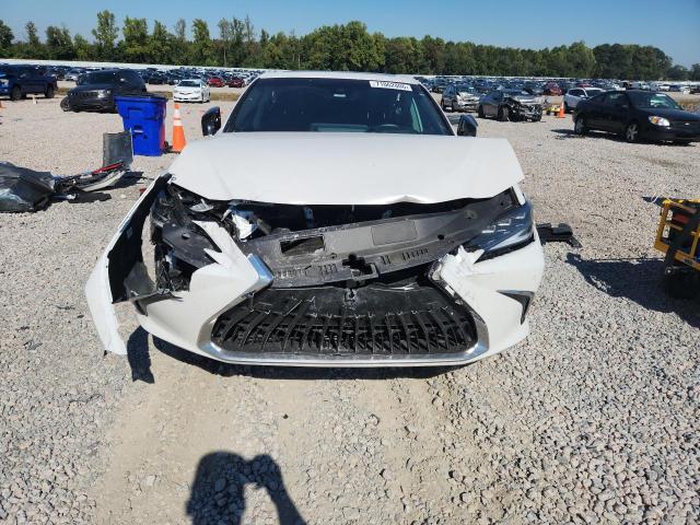 Foto 5 de la subasta – 2024 LEXUS ES 300H con VIN 58AFA1C15RU048332