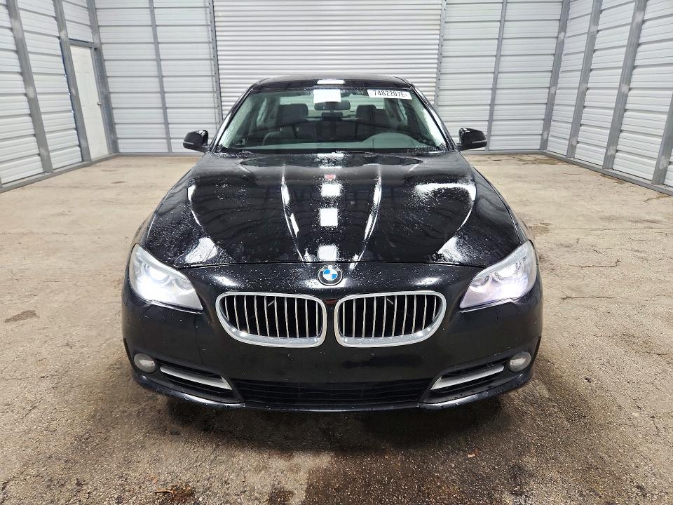 Снимка 5 от търг – 2016 BMW 535 с VIN WBA5B3C5XGD549066