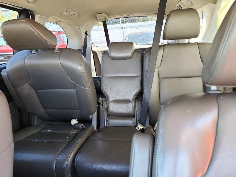 Снимка 10 от търг – 2014 HONDA ODYSSEY с VIN 5FNRL5H60EB076900