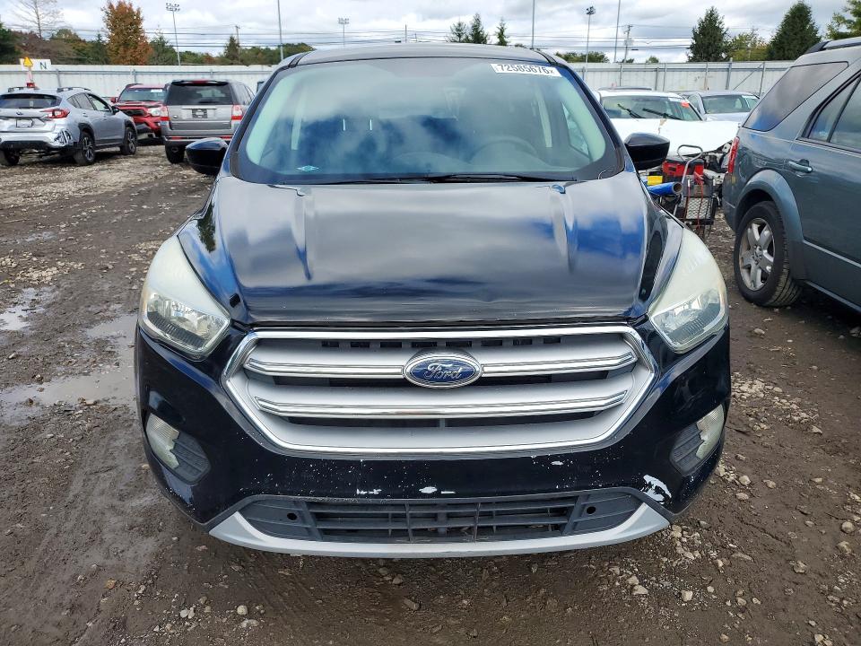 Foto 5 de la subasta – 2017 FORD ESCAPE con VIN 1FMCU9G94HUB04212
