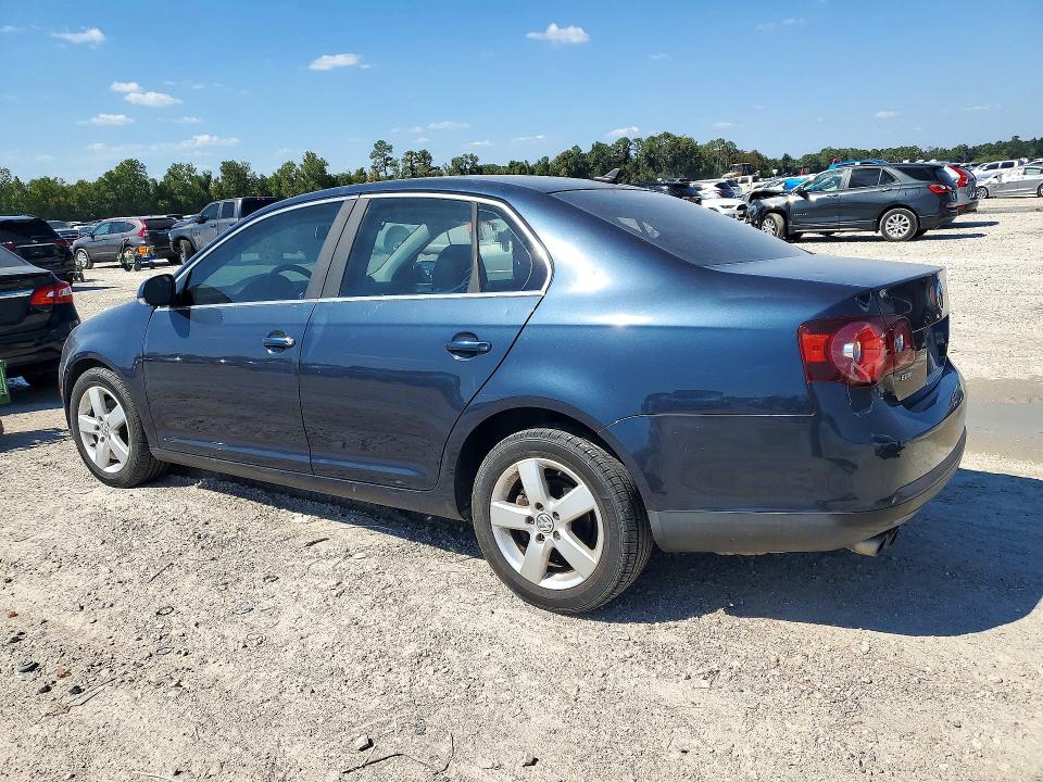 Photo 2 from auction – 2009 VOLKSWAGEN JETTA with VIN 3VWRM71K29M037871