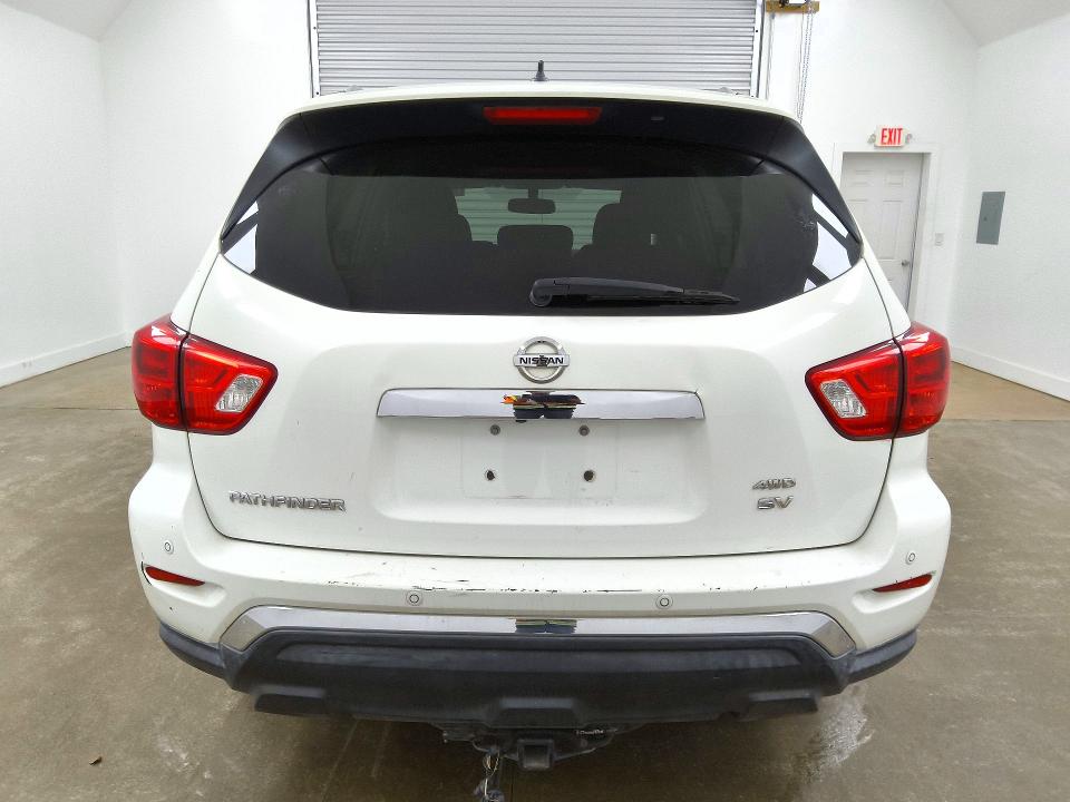 Снимка 6 от търг – 2018 NISSAN PATHFINDER с VIN 5N1DR2MM2JC625401