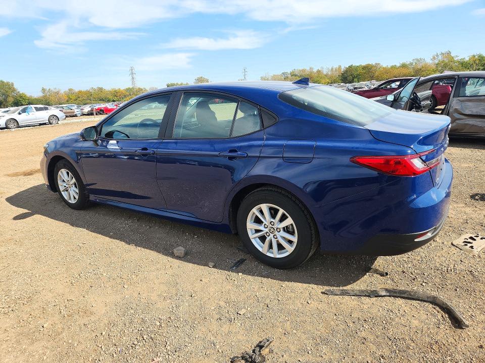 Foto 2 de la subasta – 2025 TOYOTA CAMRY con VIN 4T1DAACK2SU006584